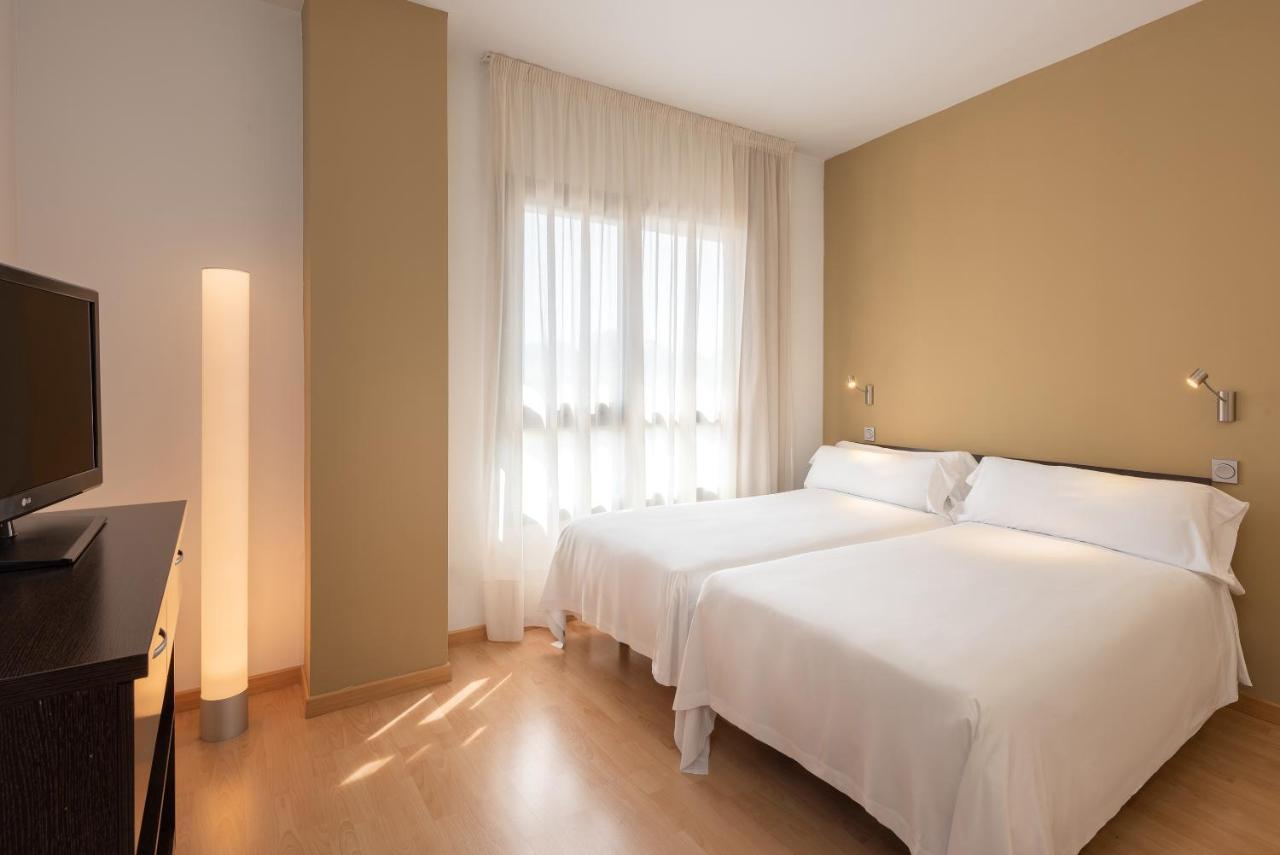 Madrid Airport Suites, Affiliated By Melia Exteriér fotografie