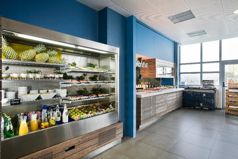 Madrid Airport Suites, Affiliated By Melia Exteriér fotografie