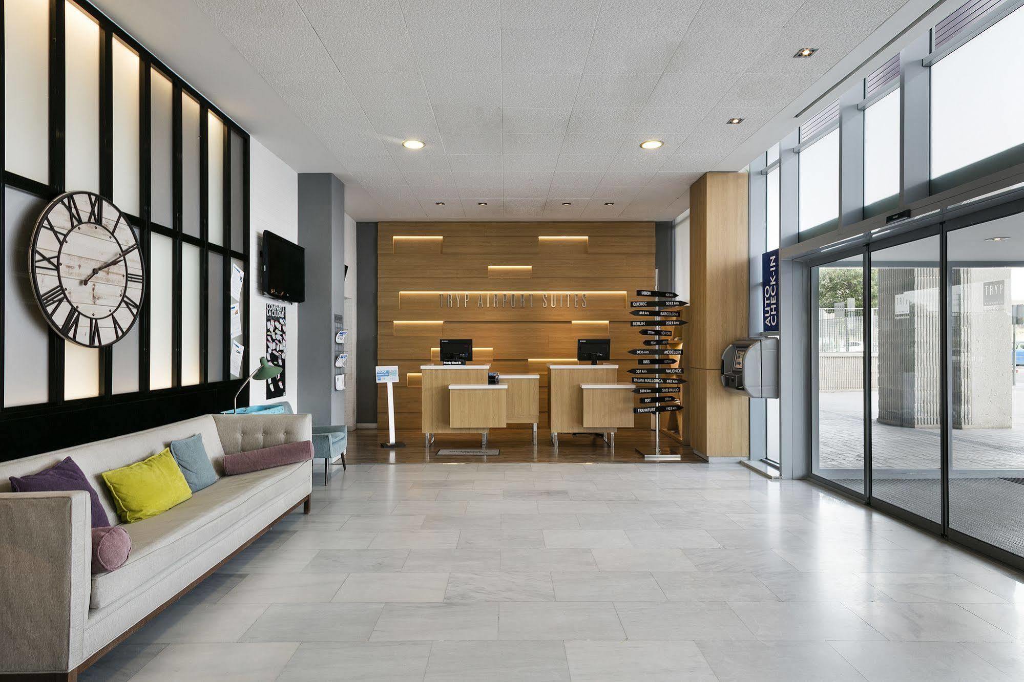 Madrid Airport Suites, Affiliated By Melia Exteriér fotografie