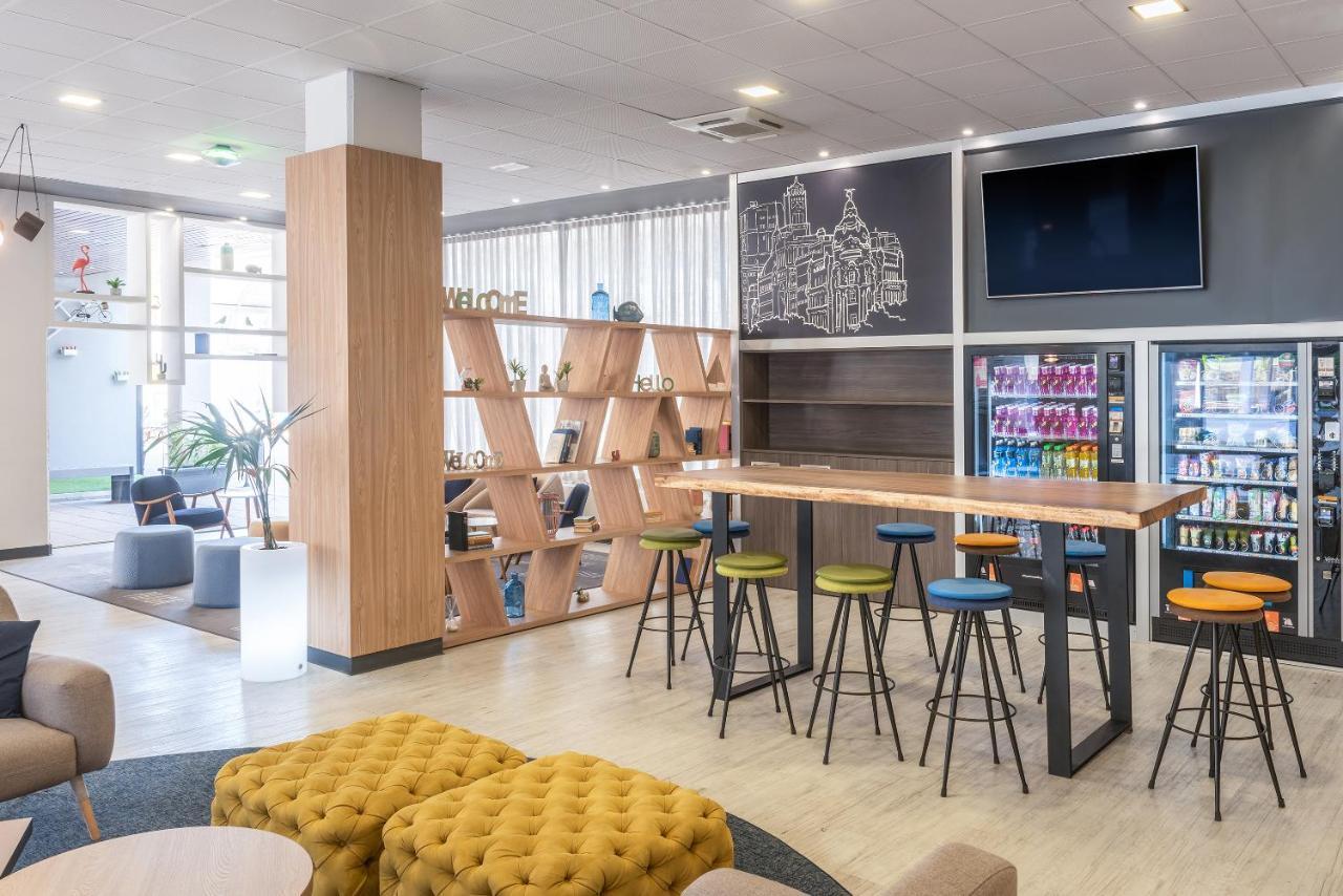 Madrid Airport Suites, Affiliated By Melia Exteriér fotografie